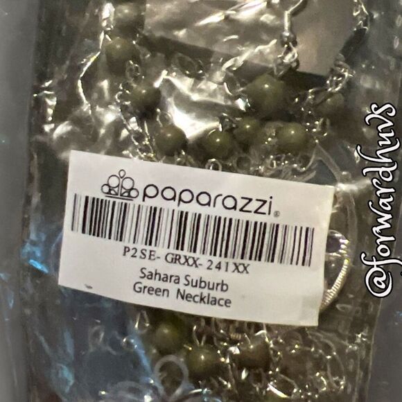 Bundle Sale 3 for $15 | Paparazzi Sahara Suburb Necklace and Earring Set - Picture 7 of 9